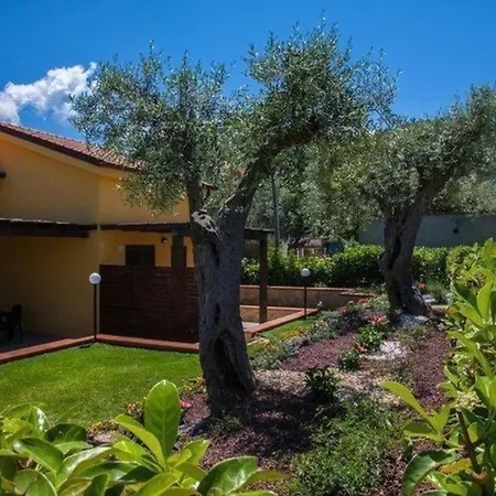 Ferienwohnung Fuer 6 Personen Ca 75 Qm In Cefalu, Sizilien Nordkueste Von Sizilien Apartment *